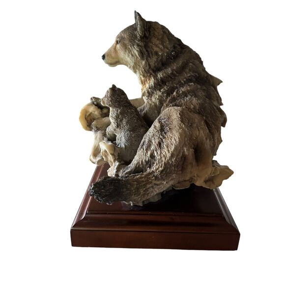 Mill Creek Studios Tenderfoot Wolves Wood Base Mom And Cub By Randall Reading - Picture 7 of 11